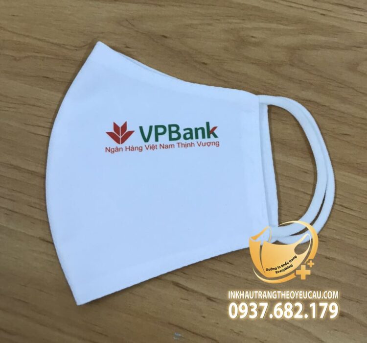 Khẩu trang vải in logo VPBank