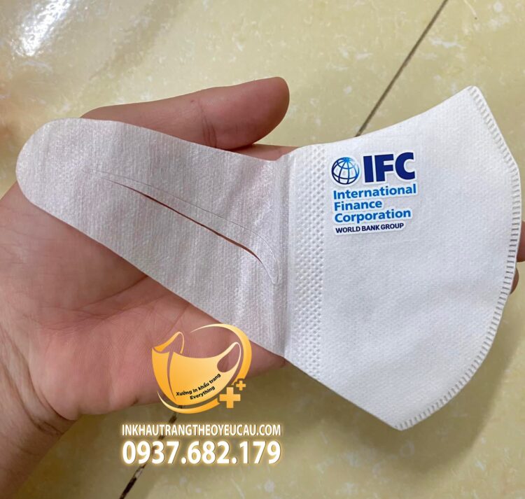 Khẩu trang y tế in logo IFC International Finance Corporation