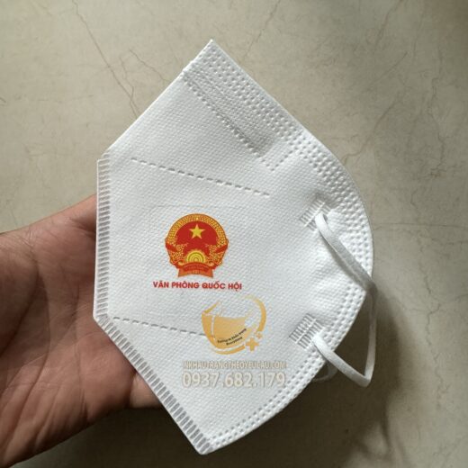 khau-trang-y-te-n95-in-logo-quoc-hoi-xuong-may-everything-03