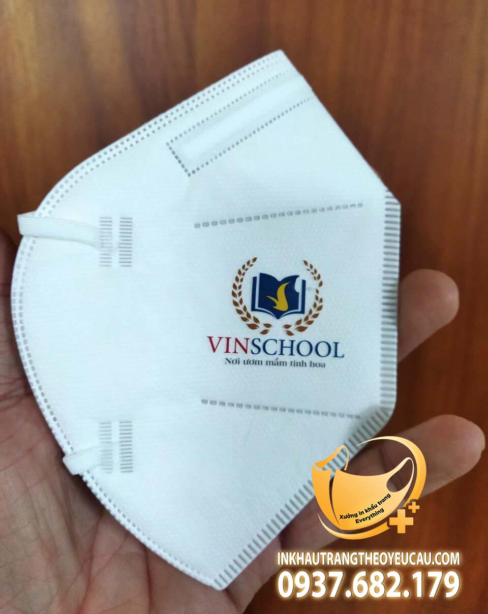 Khẩu trang N95 in logo Vinschool