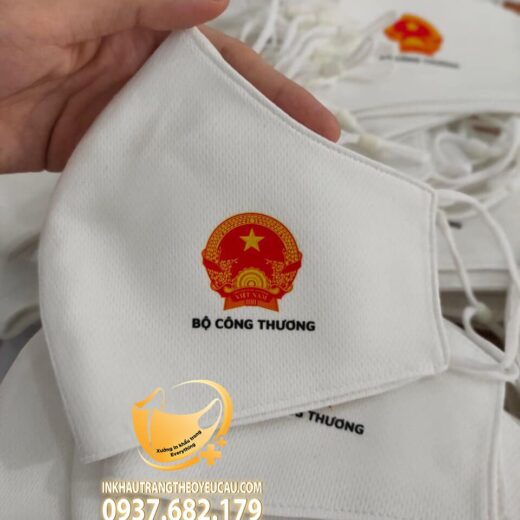 Khẩu trang vải in logo Bộ công thương Việt Nam