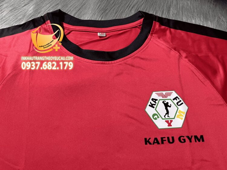 logo trước ngực áo đồng phục pt kafu gym