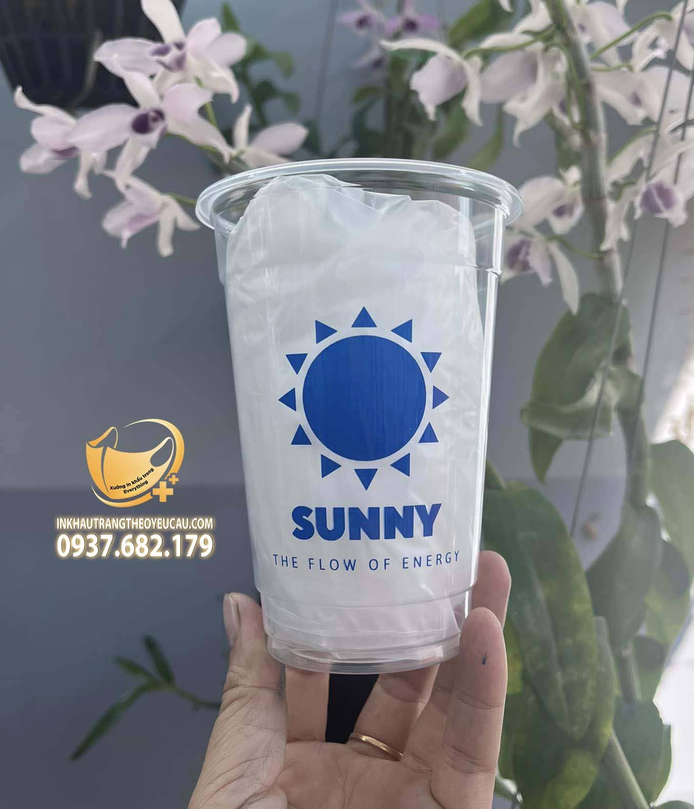 In ly nhựa logo quán cafe Sunny the flow of engry