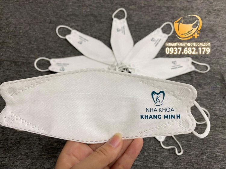 Khẩu trang y tế KF94 in logo Nha khoa Trang Minh
