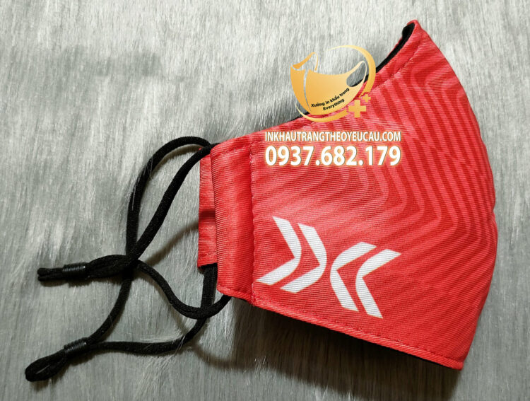 Khẩu trang vải in logo Xstudio cực đẹp