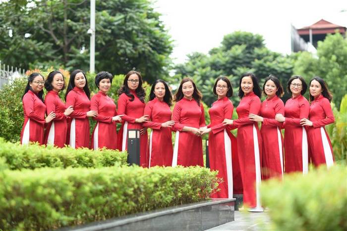 Cần tìm xưởng may áo dài để may đồ cho đơn vị, cơ quan,... thì hãy can nahwcs Xưởng May Everything