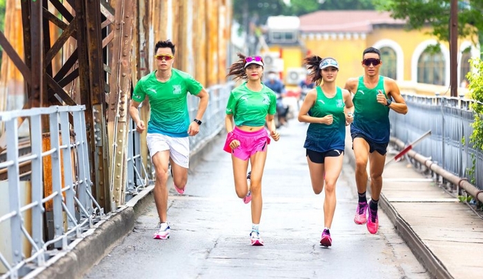 Xưởng may đồng phục chạy bộ giúp từng thành viên có áo đúng size, chuẩn số đo để đảm bảo mọi hoạt động thoải mái nhất