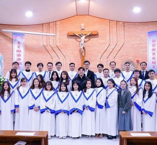 xưởng may đồng phục công giáo