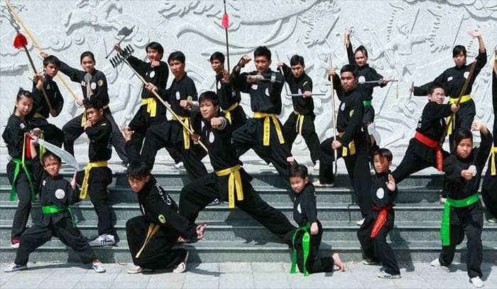 Xưởng may đồng phục võ chuyên nghiệp sẽ hiểu rõ yêu cầu của trang phục tập từng môn phái võ để thiết kế, may đo phù hợp