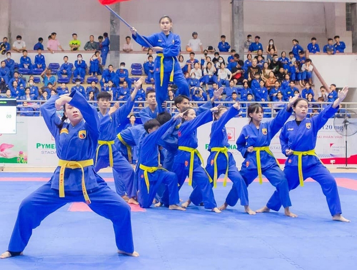 Bạn đang tìm xưởng may đồng phục võ thì hãy liên hệ với Xưởng May Everything để nhận được giải pháp trọn gói