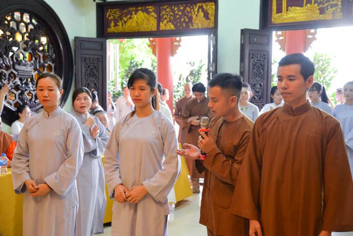 Nhu cầu tìm xưởng may pháp phục, đồng phục đi chùa của chùa, đạo tràng, câu lạc bộ Phật tử,... ngày càng tăng 