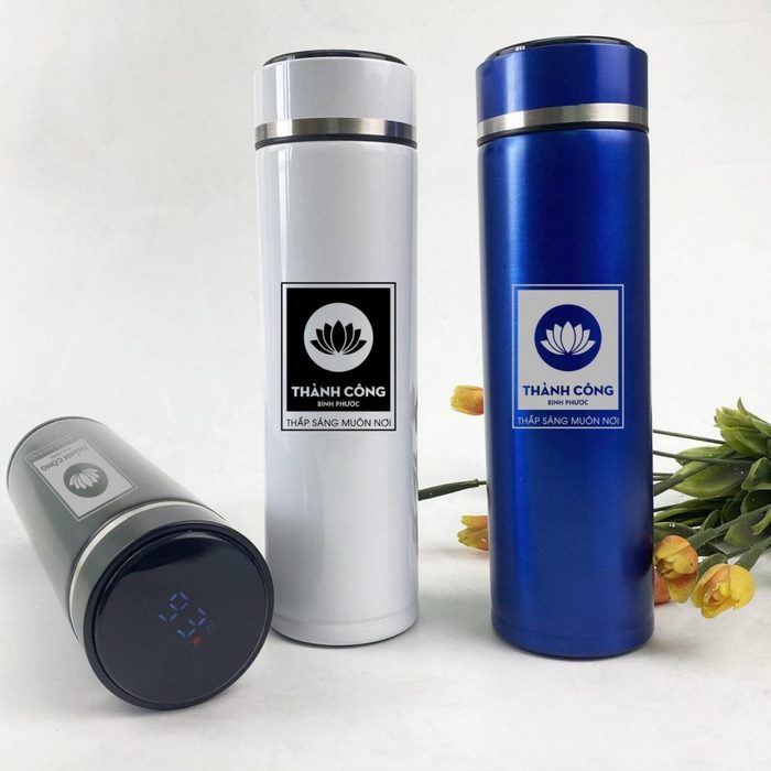Xưởng Everything tự tin là đơn vị in bình giữ nhiệt chuyên nghiệp, tận tâm, đáp ứng tốt mọi yêu cầu