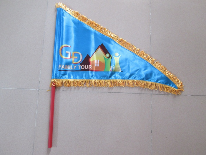 Giải pháp in cờ cầm tay lấy liền cho sự kiện tại TPHCM