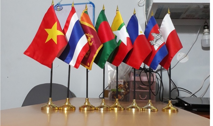 In Cờ Để Bàn Lấy Liền